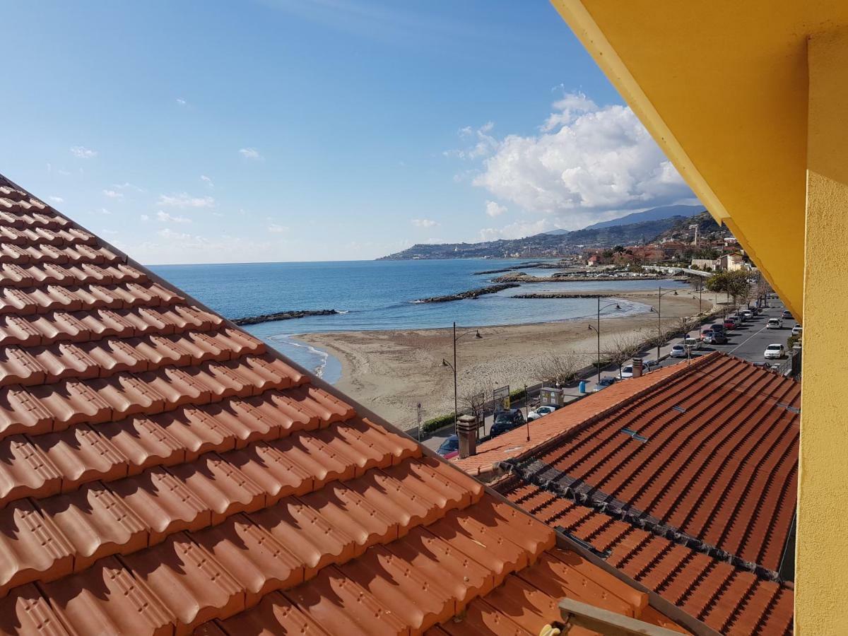 Il Convento Sul Mare Villa ซานตาสเตฟาโน อัล มาเร ภายนอก รูปภาพ
